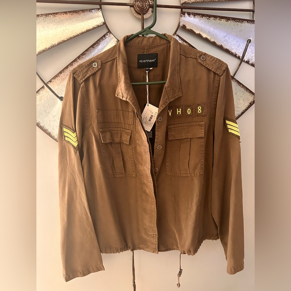 Velvet heart shirt/jacket NWT P2P23
